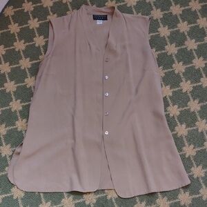EUC Spenser Jeremy Silk Brushed Sleeveless Button-Down Blouse